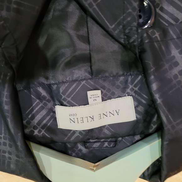 Anne Klein trench coat - Picture 6 of 11